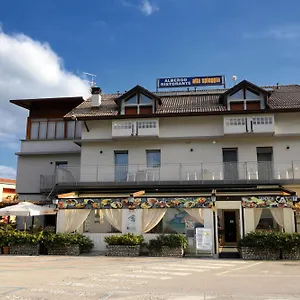https://albergo-alla-spiaggia.hotelinveneto.com